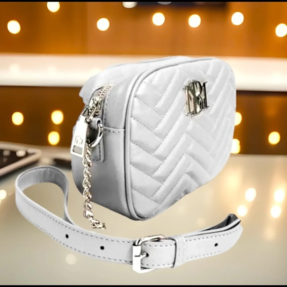 Badgley Mischka Quilted Camera Bag W/Slip Pocket On The Back Metallic Gray NWT